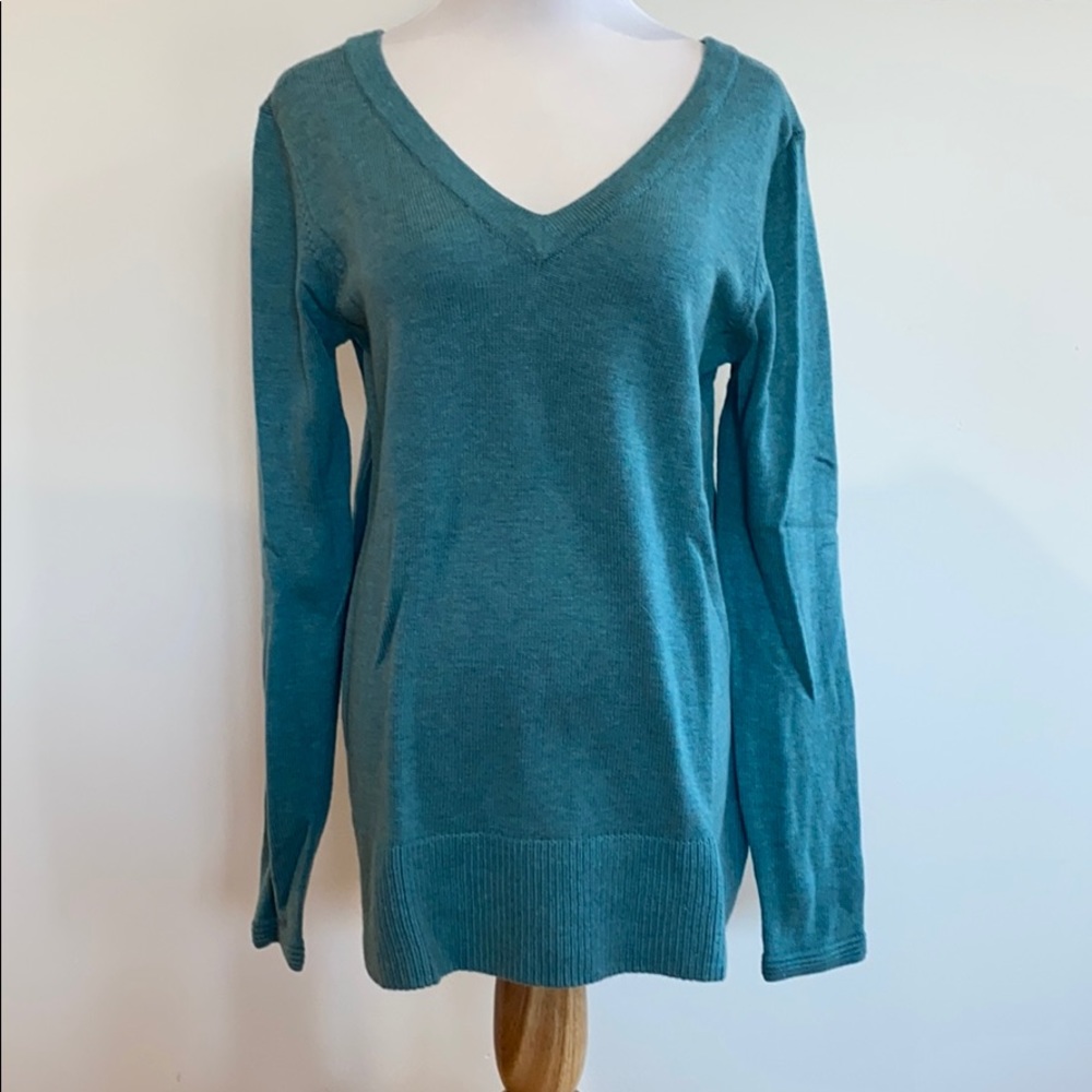 Market&Spruce Sweater - Picture 2 of 5